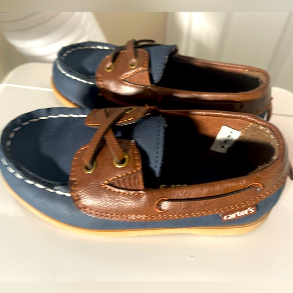 Toddler boy boat shoes, size 9c - Picture 1 of 4